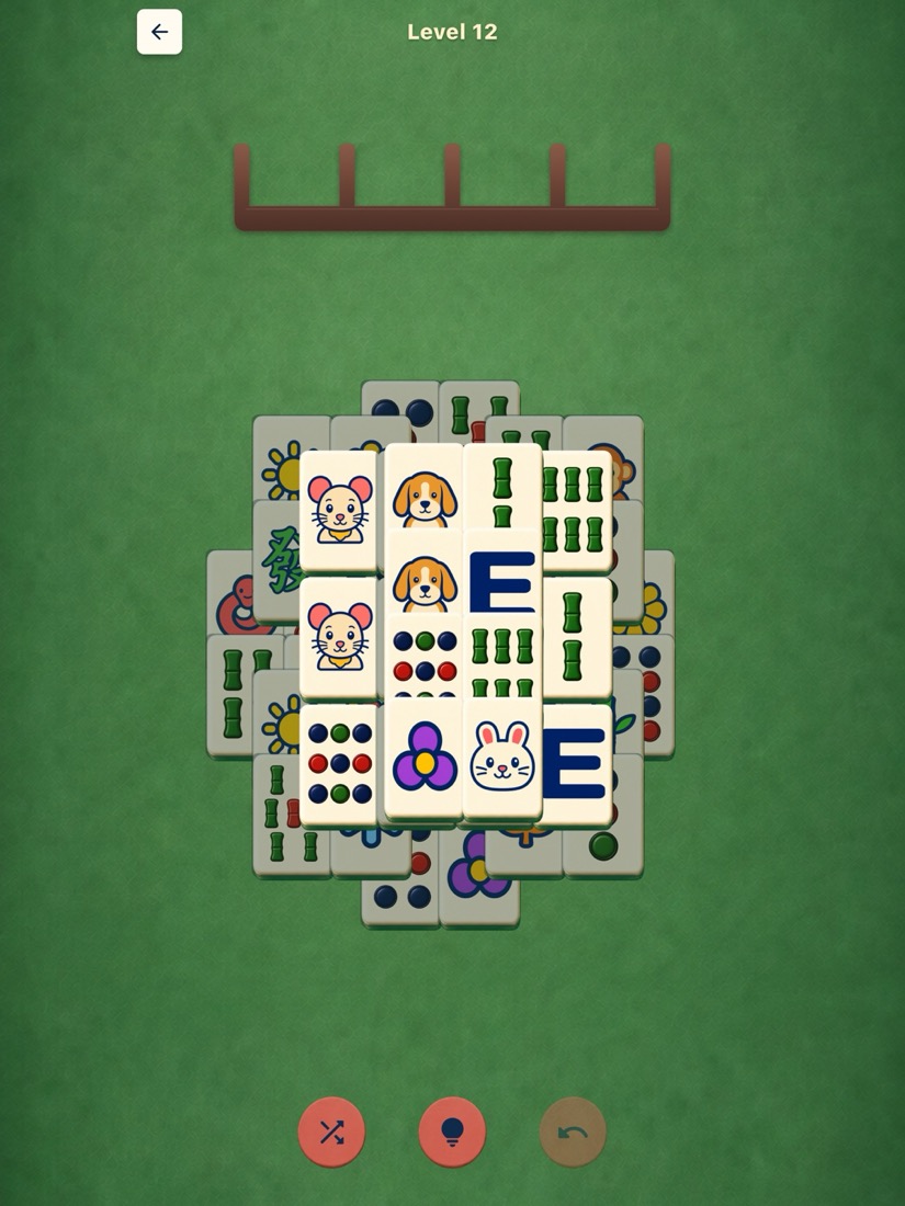 Grand Temple board showing the tray, upper layer, and open edge